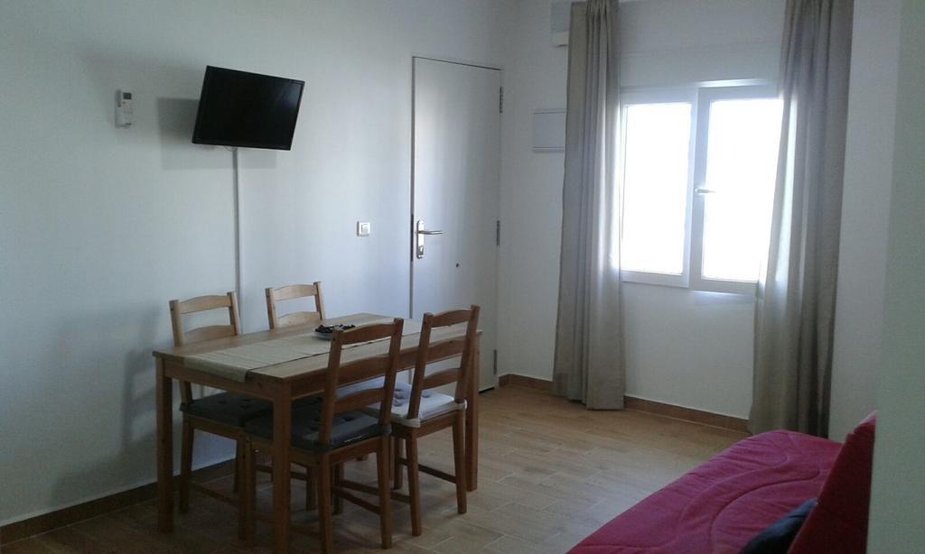 Apartamentos Tursol Nerja Esterno foto