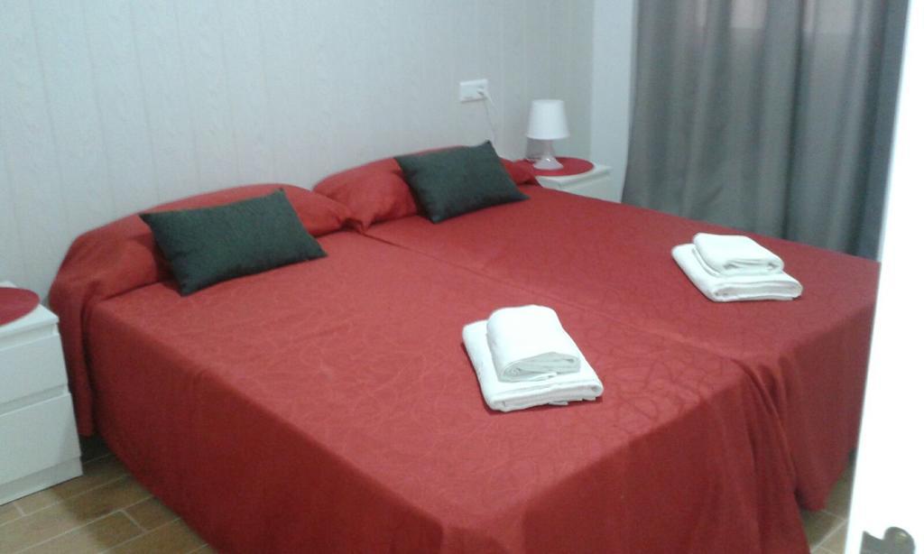 Apartamentos Tursol Nerja Esterno foto
