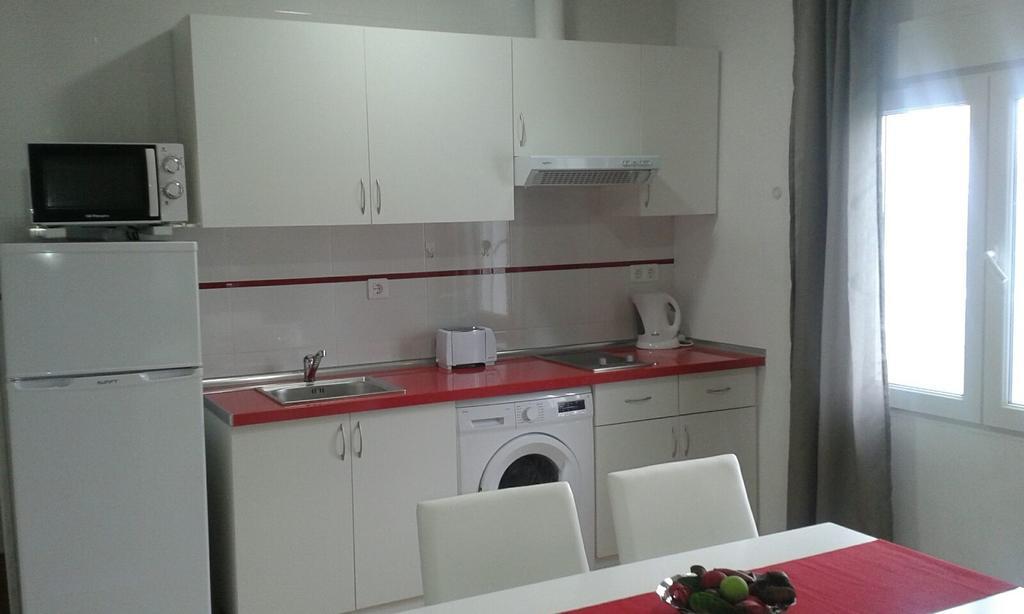 Apartamentos Tursol Nerja Esterno foto